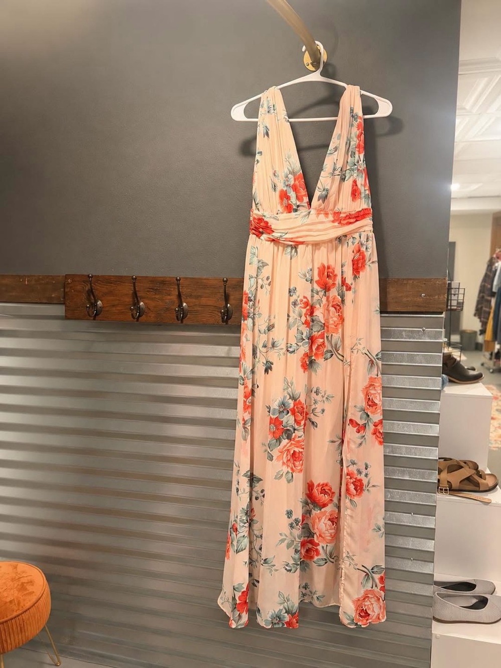 Lulu’s long dress size medium